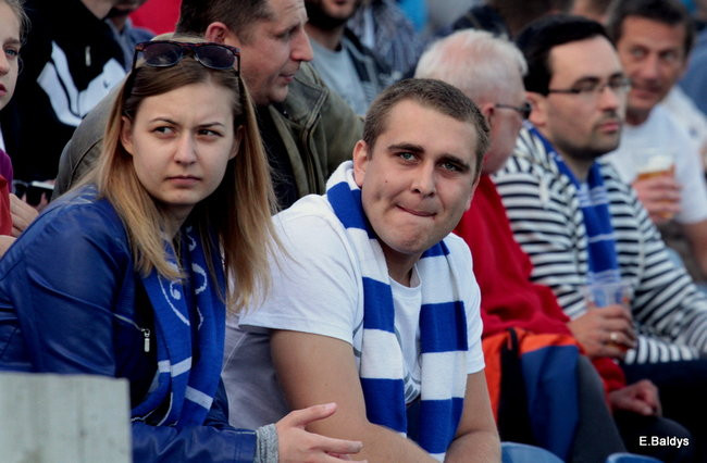 Kibice przepraszają prezesa Unii Leszno (zdjęcia)