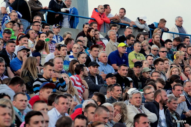 Kibice przepraszają prezesa Unii Leszno (zdjęcia)