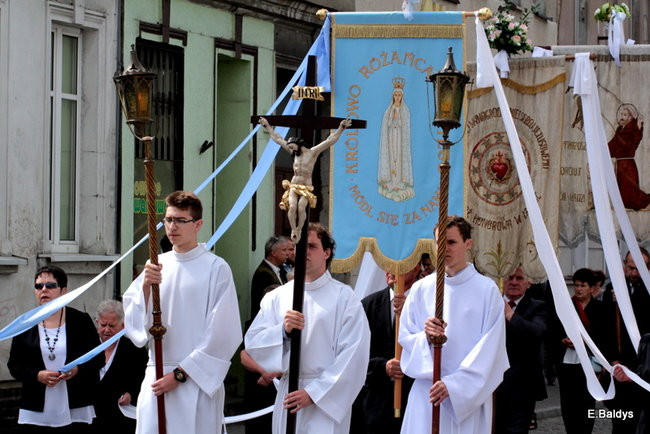Procesja ulicami Leszna (zdjęcia)