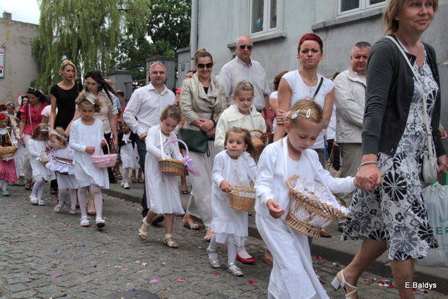 Procesja ulicami Leszna (zdjęcia)
