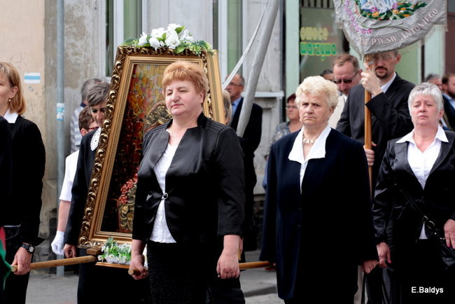 Procesja ulicami Leszna (zdjęcia)