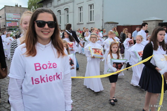 Procesja ulicami Leszna (zdjęcia)