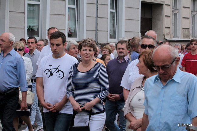 Procesja ulicami Leszna (zdjęcia)