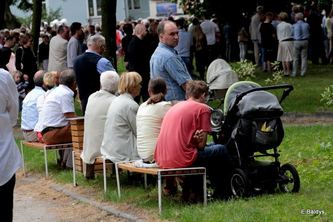 Procesja ulicami Leszna (zdjęcia)