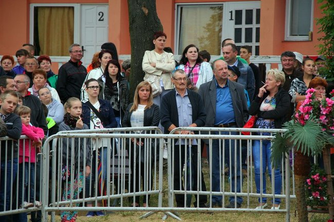 Zimne wianki w Osiecznej (zdjęcia)