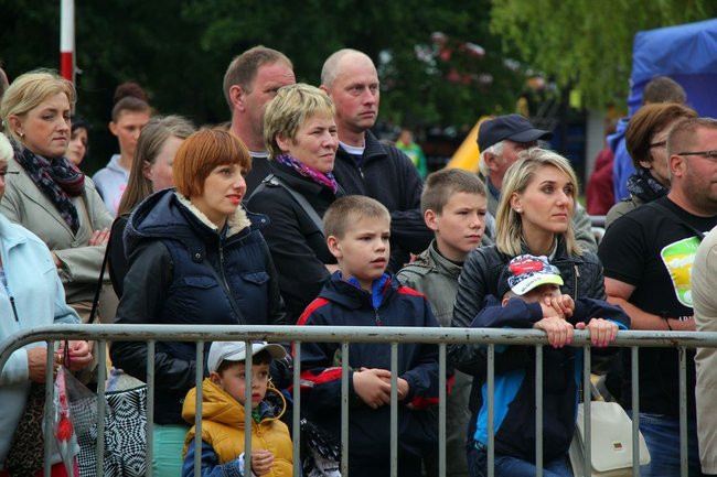 Zimne wianki w Osiecznej (zdjęcia)