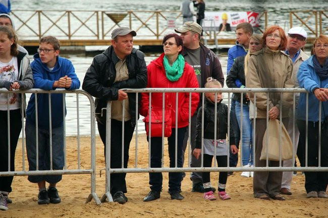 Zimne wianki w Osiecznej (zdjęcia)