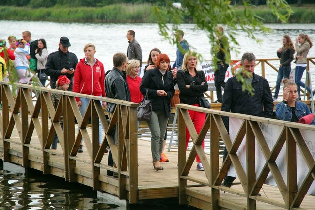 Zimne wianki w Osiecznej (zdjęcia)