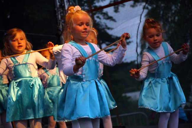 Zimne wianki w Osiecznej (zdjęcia)