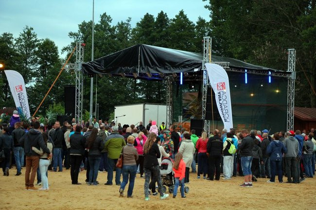 Zimne wianki w Osiecznej (zdjęcia)