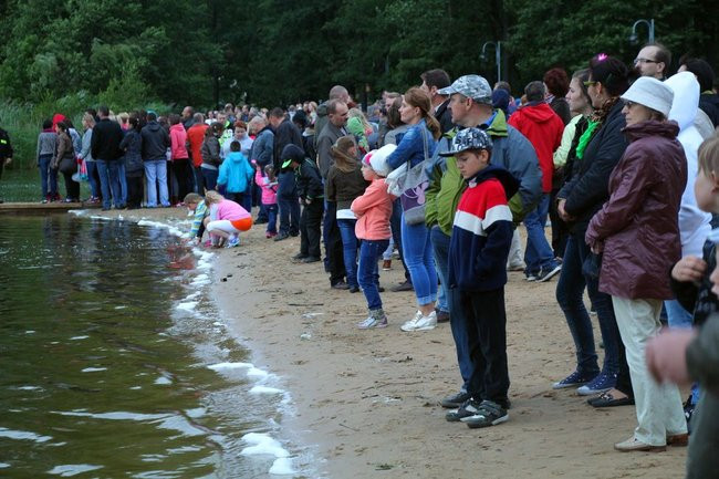 Zimne wianki w Osiecznej (zdjęcia)