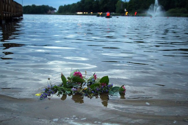 Zimne wianki w Osiecznej (zdjęcia)
