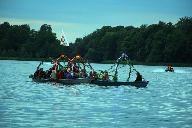 Zimne wianki w Osiecznej (zdjęcia)