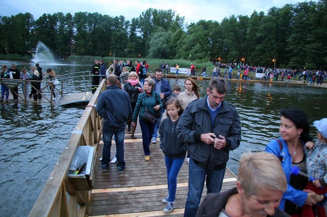 Zimne wianki w Osiecznej (zdjęcia)