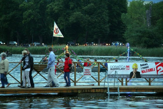 Zimne wianki w Osiecznej (zdjęcia)