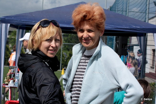 Dziecięce rugby na Orliku (zdjęcia)