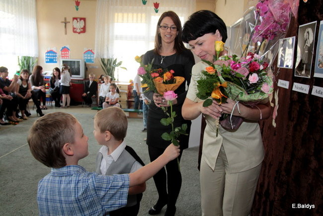 Polonezem pożegnali przedszkole (zdjęcia)