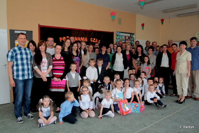 Polonezem pożegnali przedszkole (zdjęcia)