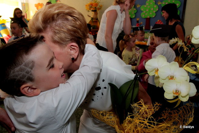 Polonezem pożegnali przedszkole (zdjęcia)