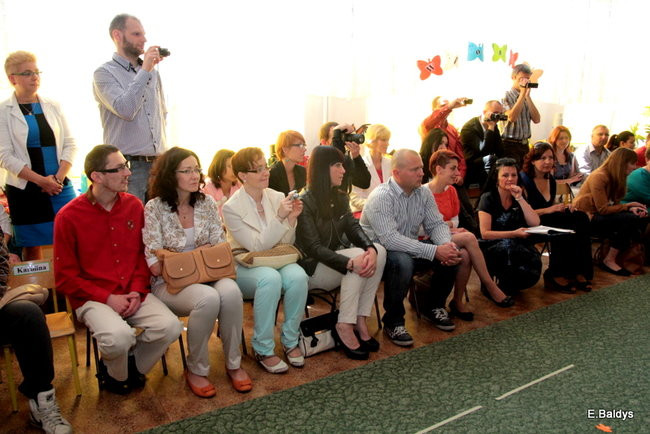 Polonezem pożegnali przedszkole (zdjęcia)