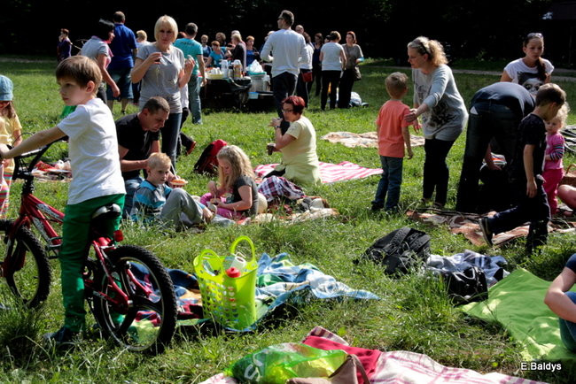 Polonezem pożegnali przedszkole (zdjęcia)