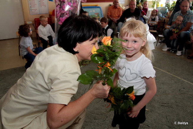 Polonezem pożegnali przedszkole (zdjęcia)