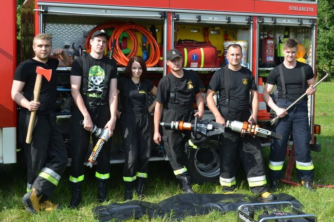 Festyn w Oporowie (zdjęcia)