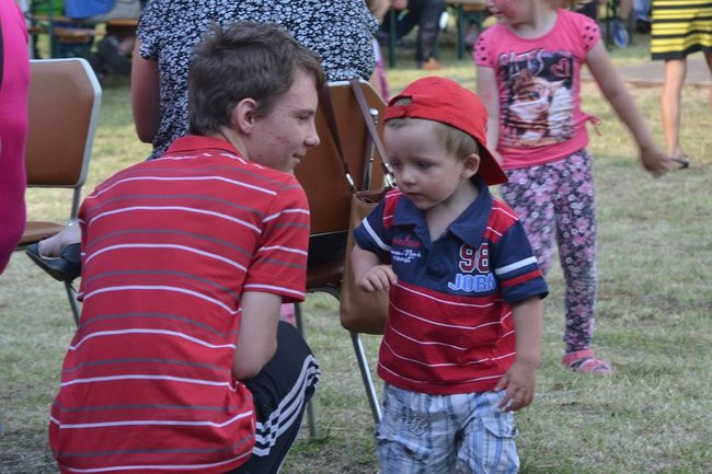 Festyn w Oporowie (zdjęcia)