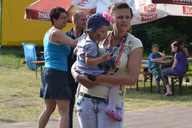 Festyn w Oporowie (zdjęcia)