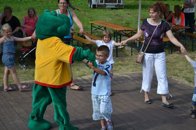 Festyn w Oporowie (zdjęcia)