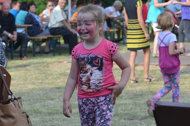 Festyn w Oporowie (zdjęcia)