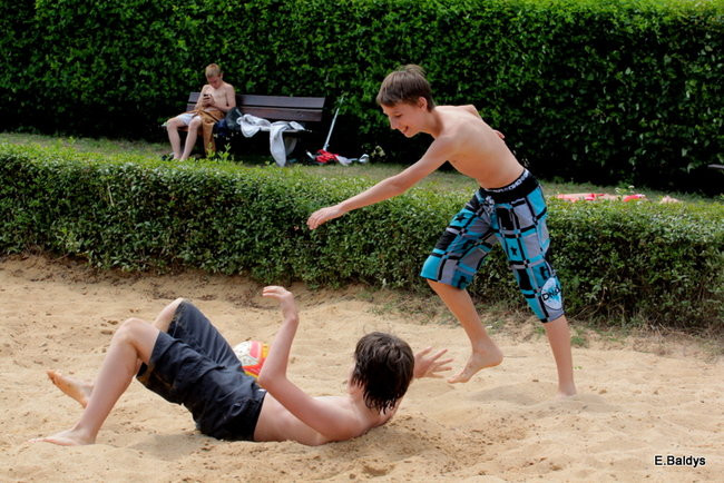 Basen odkryty i otwarty dla wszystkich(zdjęcia)