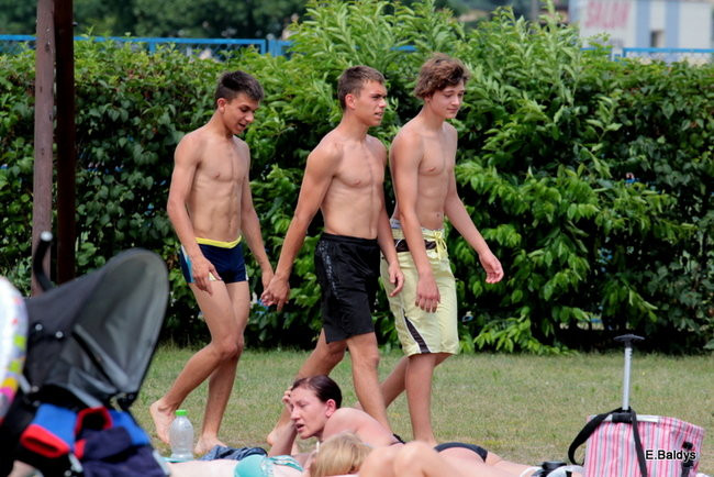 Basen odkryty i otwarty dla wszystkich(zdjęcia)