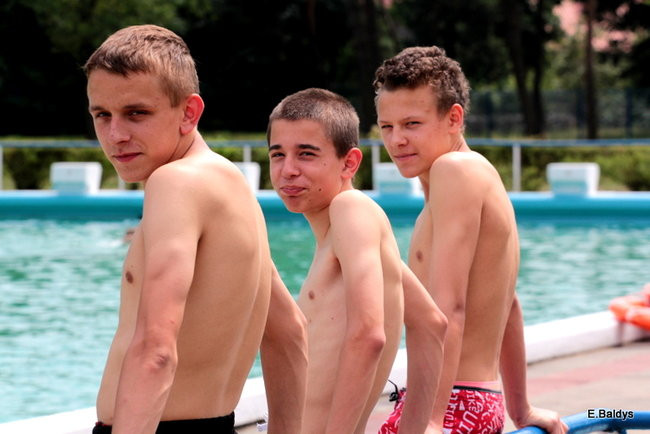 Basen odkryty i otwarty dla wszystkich(zdjęcia)