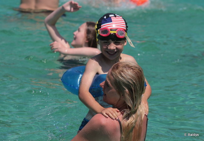 Basen odkryty i otwarty dla wszystkich(zdjęcia)