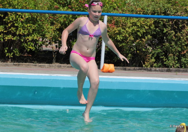 Basen odkryty i otwarty dla wszystkich(zdjęcia)