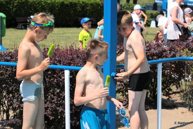 Basen odkryty i otwarty dla wszystkich(zdjęcia)