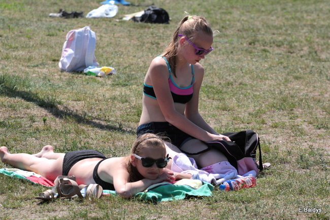 Basen odkryty i otwarty dla wszystkich(zdjęcia)