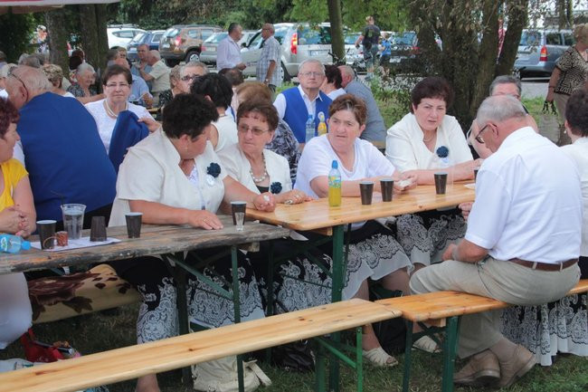 Festyn Seniorów na lotnisku (zdjęcia)