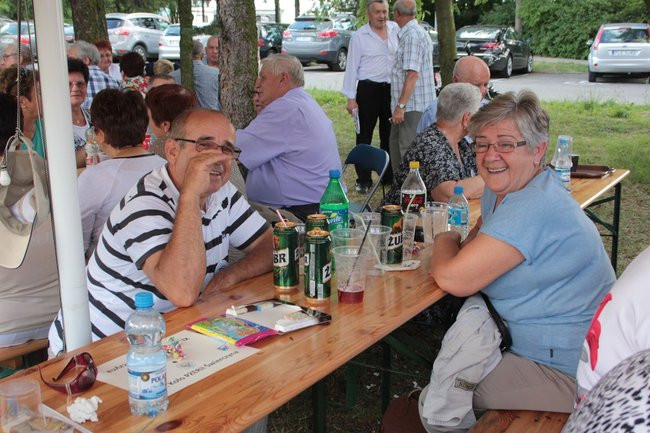 Festyn Seniorów na lotnisku (zdjęcia)
