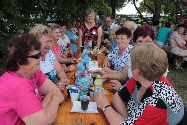 Festyn Seniorów na lotnisku (zdjęcia)