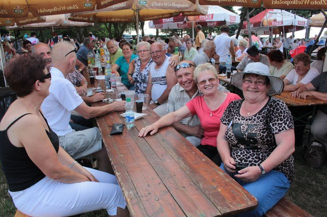 Festyn Seniorów na lotnisku (zdjęcia)