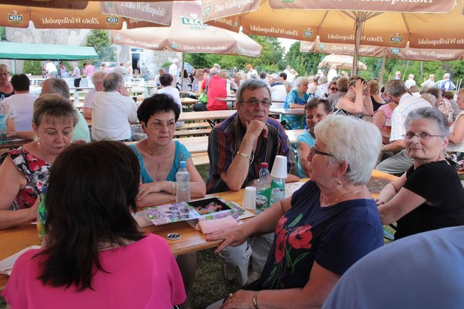 Festyn Seniorów na lotnisku (zdjęcia)