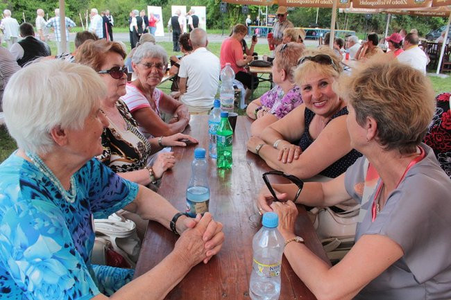 Festyn Seniorów na lotnisku (zdjęcia)