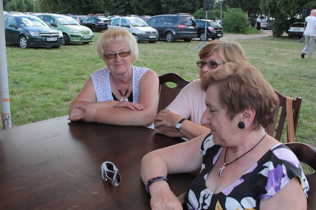 Festyn Seniorów na lotnisku (zdjęcia)