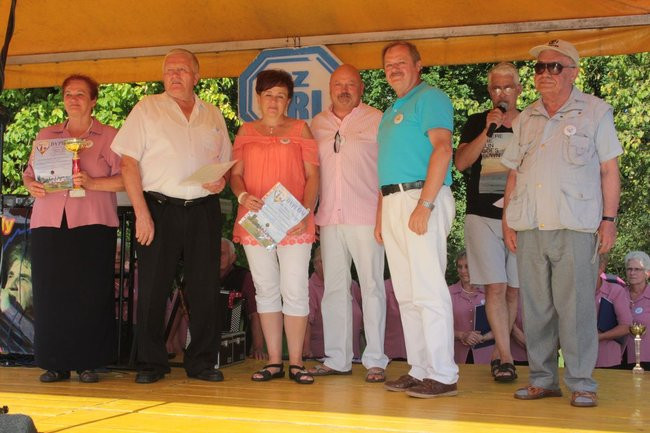 Festyn Seniorów na lotnisku (zdjęcia)