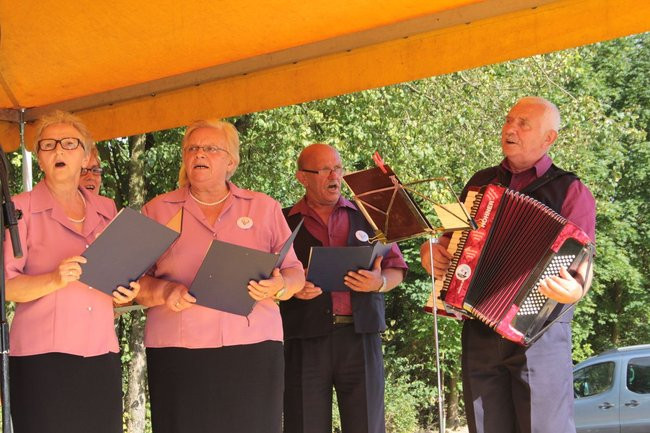 Festyn Seniorów na lotnisku (zdjęcia)