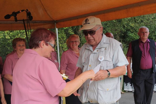 Festyn Seniorów na lotnisku (zdjęcia)