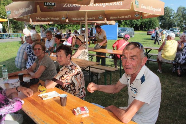 Festyn Seniorów na lotnisku (zdjęcia)