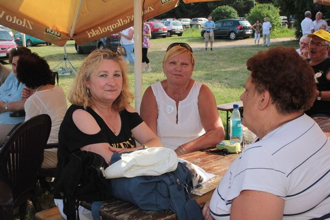 Festyn Seniorów na lotnisku (zdjęcia)